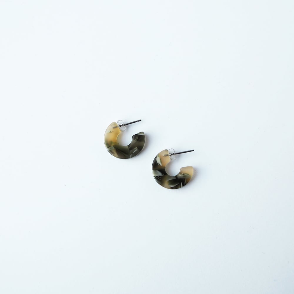 Image of *NEW* Laurel Super Mini Hoop Earrings