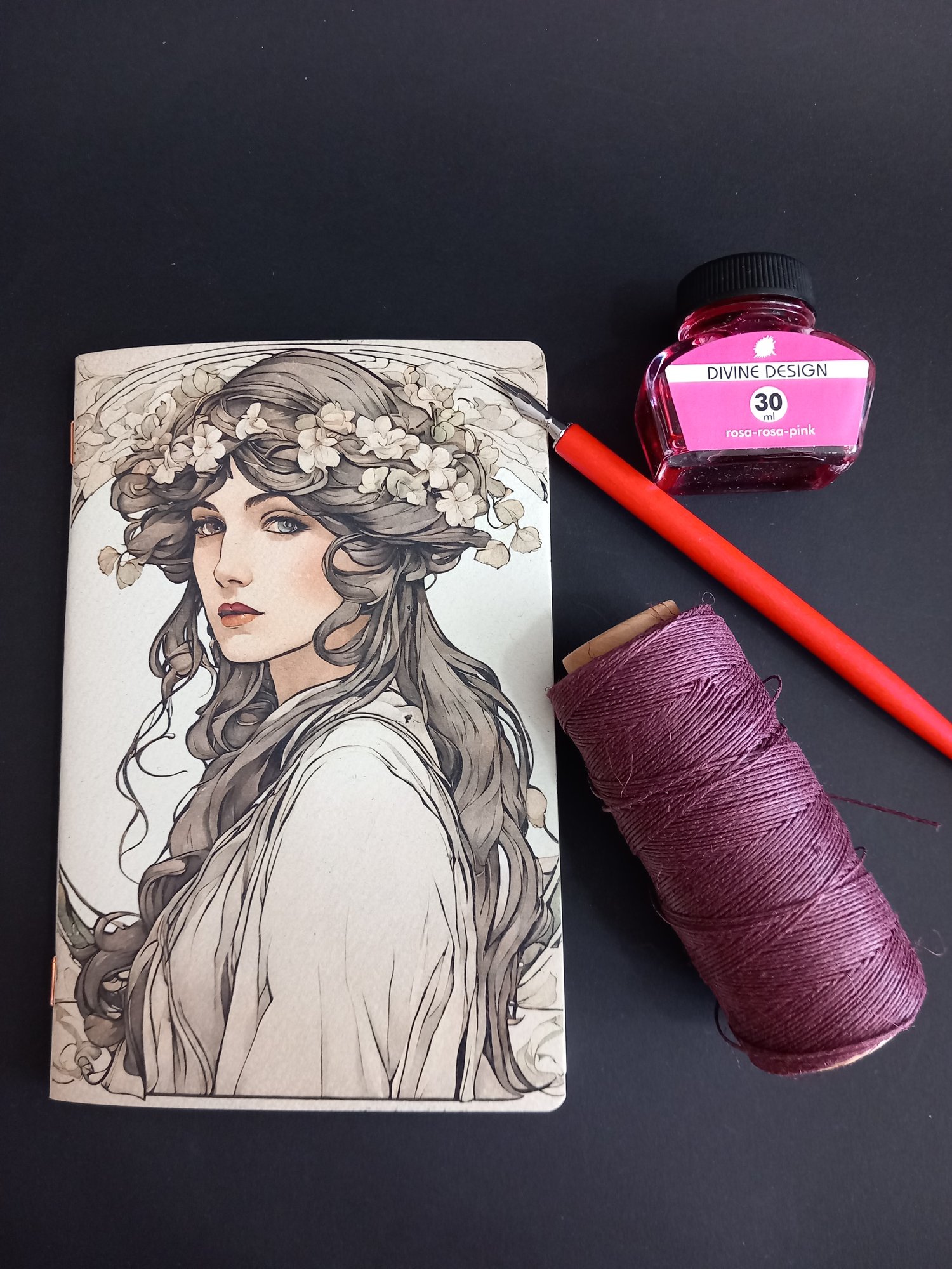 Image of Cuadernos grapados Art Nouveau design by Silvia Camilleri