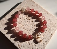 Image 4 of strawberry quartz bracelet 草莓晶月亮手链