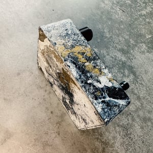 Deluxe Visceral 35