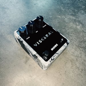 Deluxe VISCERAL 38