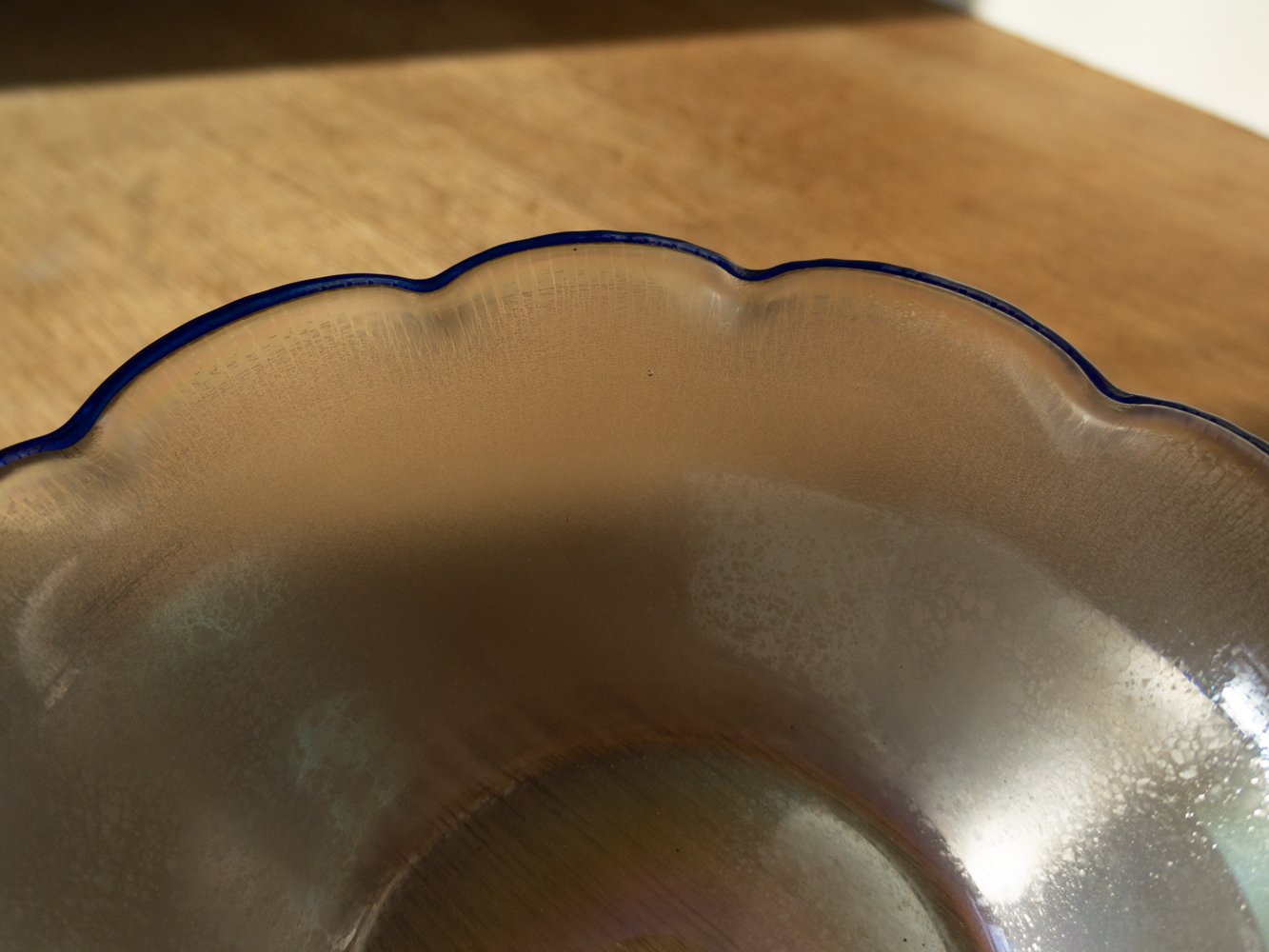 Image of wavy glass bowl