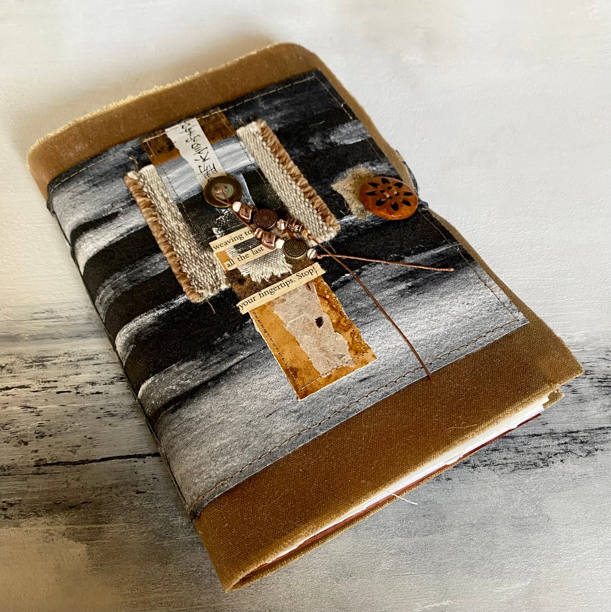 Medium Mixed Media Art Journal #7 | DL Rigter Artist & Maker