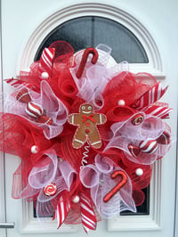 Image 1 of Gingerbreadman Christmas Wreath
