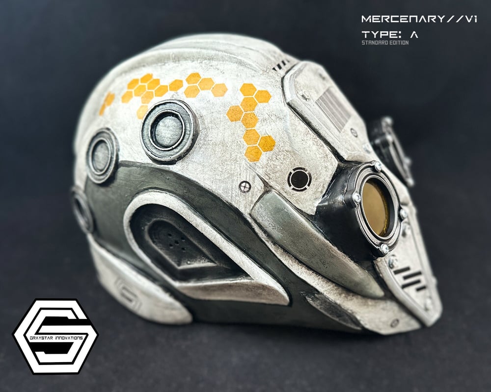 MERCENARY // V1 Type: A Full Helmet Cyberpunk Armor "White and Yellow"