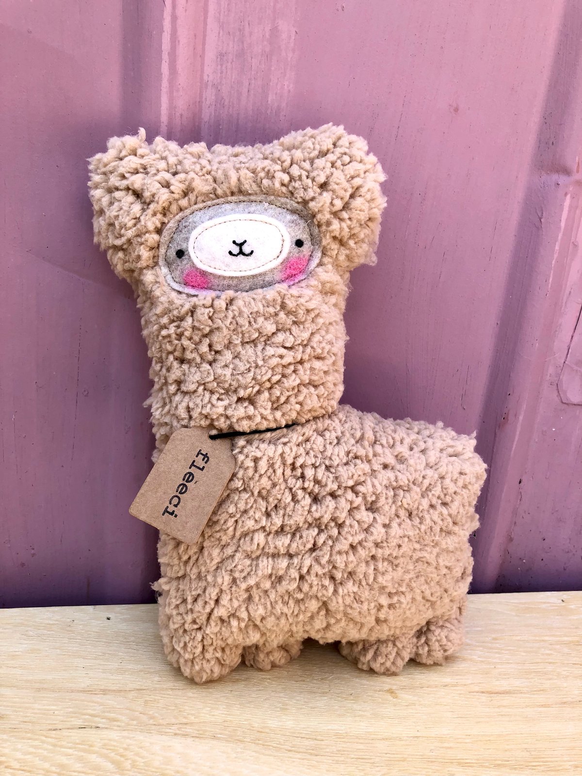 Image of Lenny llama Caramel