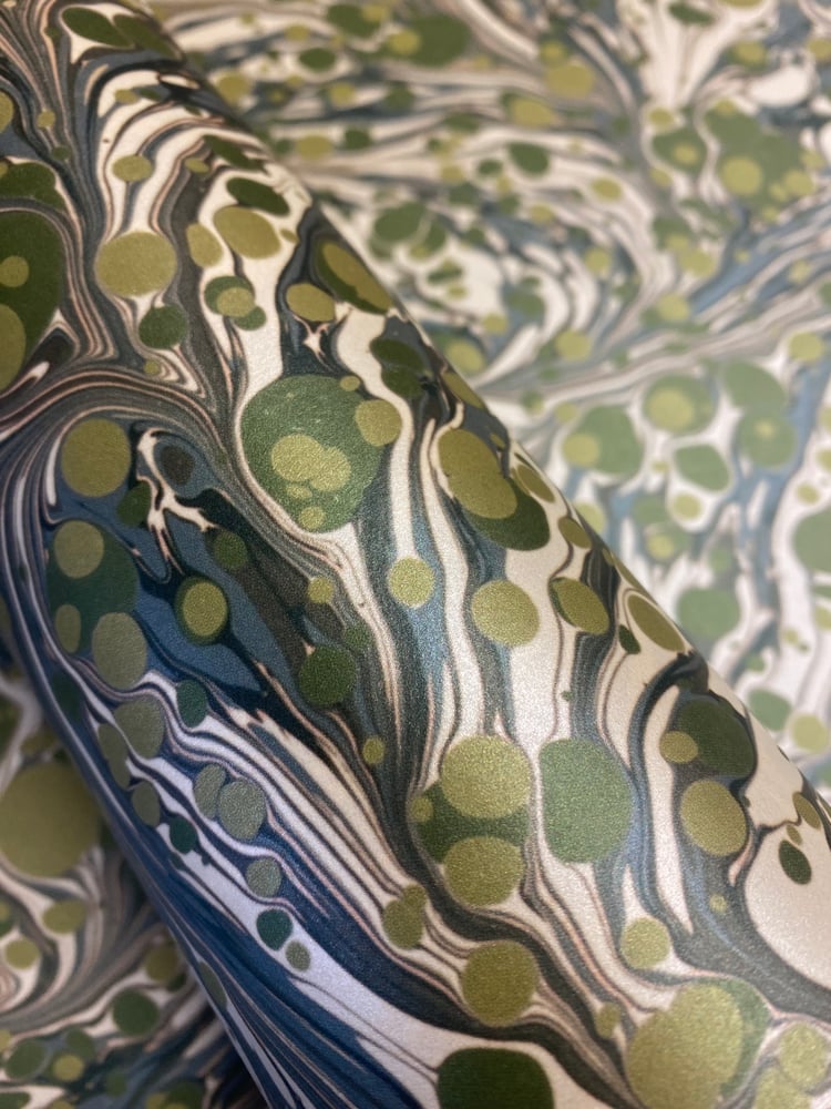 Image of *NEW* PRINTED Marbled Paper - 'Aventurine' on shimmering base paper