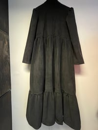 Image 5 of Ella kjole i sort fløjl (xs-xxl)