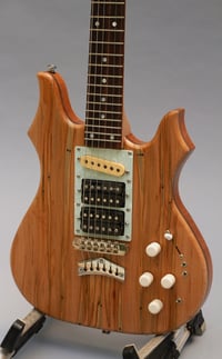 Image 4 of “Wulf Deluxe” model