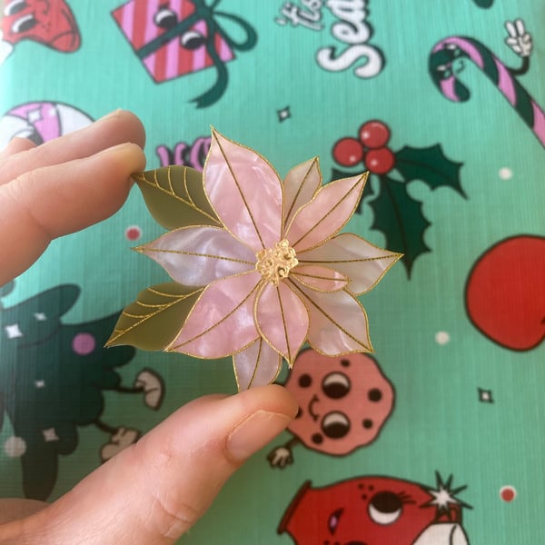 Image of Pepita's Poinsettia Brooch {Pale Pink}