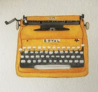 Vintage - Royal Typewriter