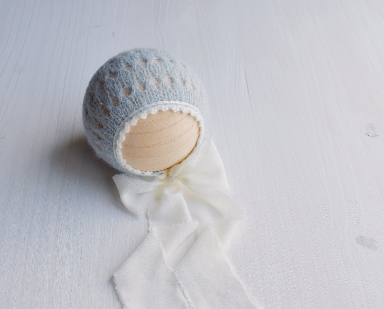 Image of Misty Blue Scalloped Bonnet & Wrap