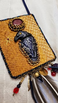 Image 5 of collier grigri CORBEAU 