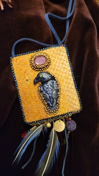 Image 1 of collier grigri CORBEAU 