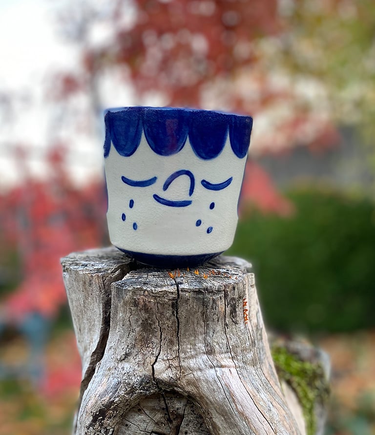 BLUE CUP CERAMIC SNACK BOWL Image 3