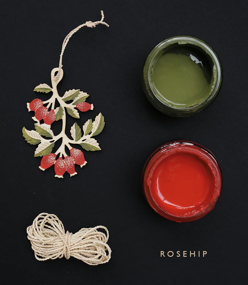 Image of Rosehip - Wooden Decoration 2023