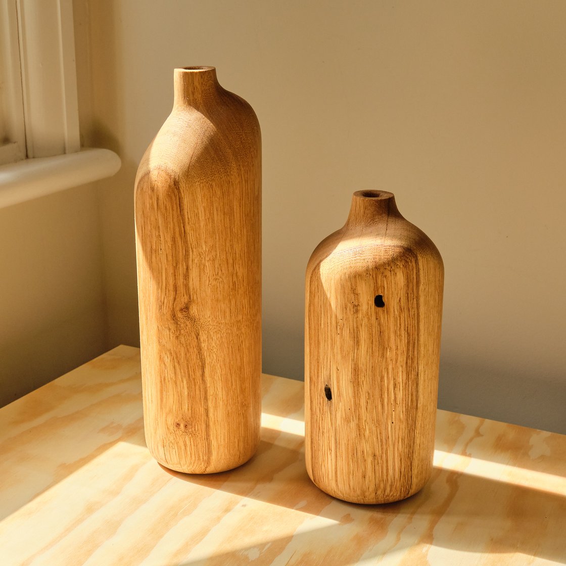 Image of Large Oak Bud Vase - BV002