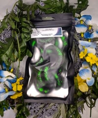 Image 2 of Earth Wax Melt
