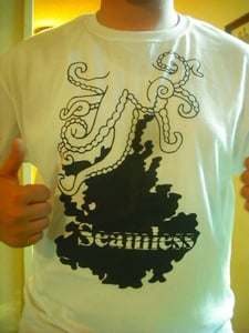 Image of Seamless T-Shirt