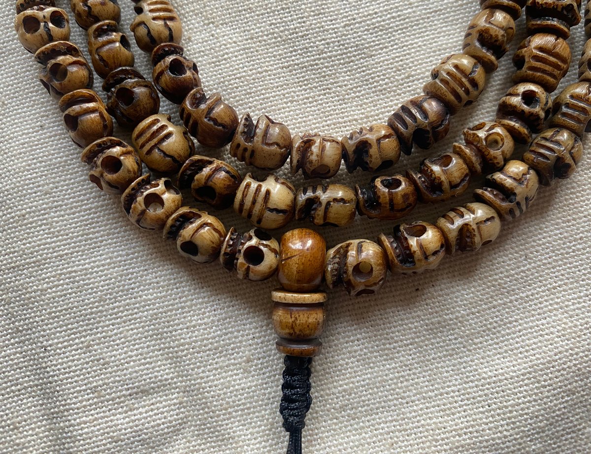 108 Black Baba Mala Skull Prayer Beads, Yak Bone Skull Japa Mala, Hand  Carved Natural Skull Long Necklace, Buddhist Skulls Tassel Chain -   Sweden