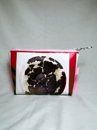 Image 2 of COSMETIC BAG 01