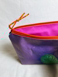 Image 3 of COSMETIC BAG 04