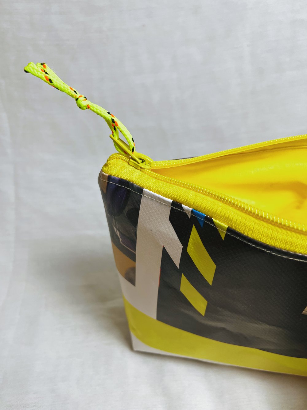 Image of COSMETIC BAG 06