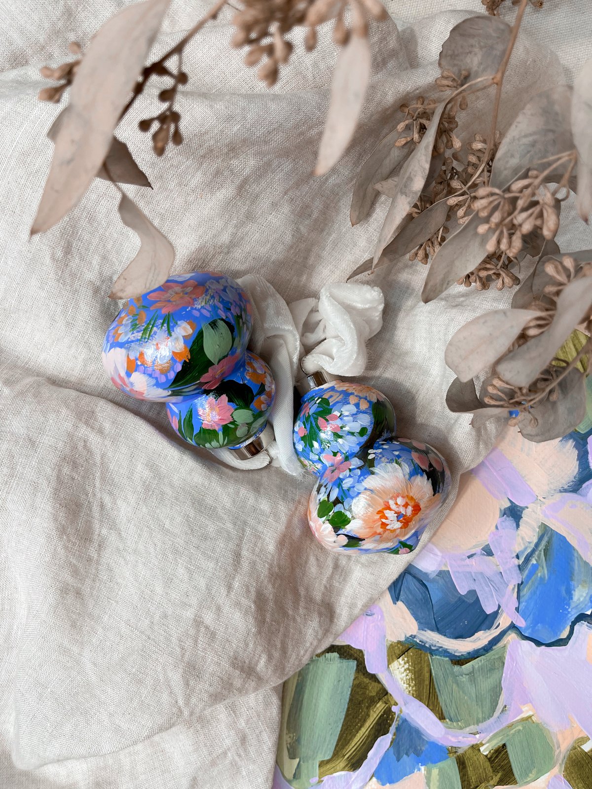 Image of Bright & Bubbly Ornament (PRE-SALE)