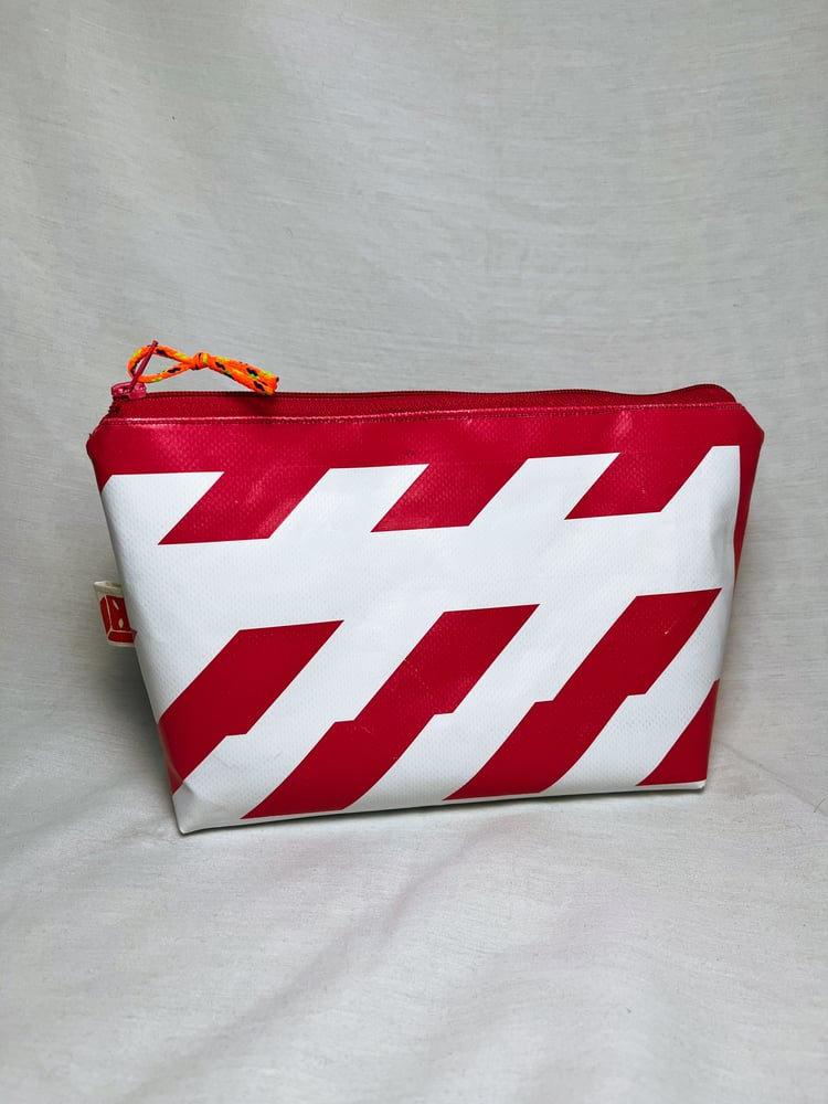 Image of COSMETIC BAG 09