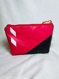 Image 2 of COSMETIC BAG 09