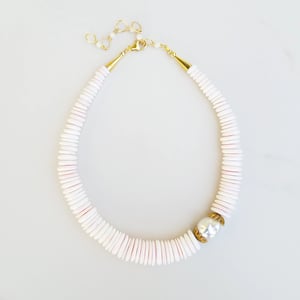Conch Shell & Pearl Necklace 