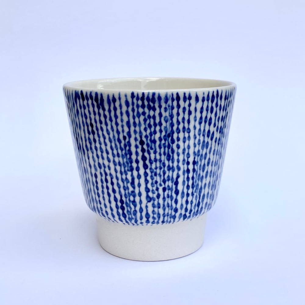 Image of Extra Blue Cup 2