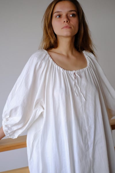 Image of AMANDA White Linen Dres