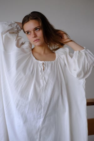 Image of AMANDA White Linen Dress