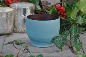 Image of Teal birch end-grain cup I - Tasse en bouleau sarcelle I