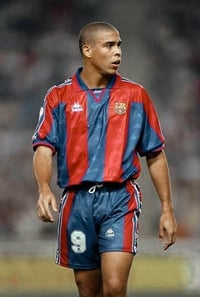 Image 4 of Barcelona 1996 1997 shirt RONALDO 