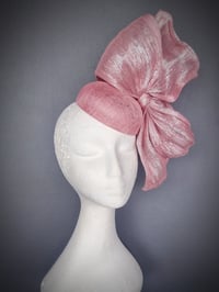 Image 2 of 'Belle' in Petal pink and silver