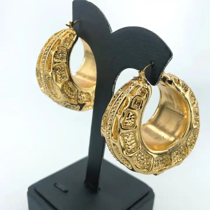 Image of Gold Chunky Hoops