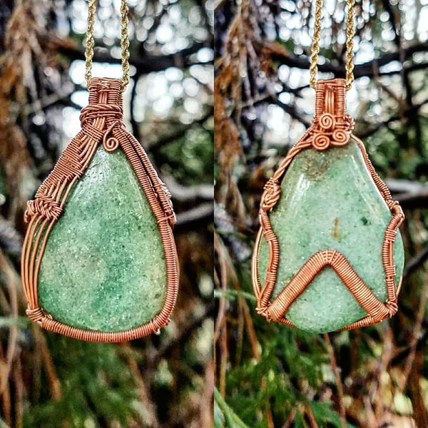 Image of Green Aventurine Reversible Pendant | Handmade Jewelry | Wire Art | Heart Chakra Crystal