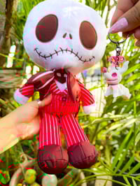 Image 3 of Zero Valloween Keychain 