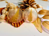 Image 5 of Pressed Gold Fern Tip on Capiz Shells