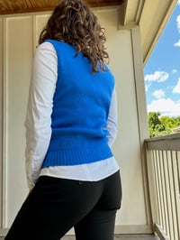 Image 2 of ROYAL "DOROTHY"