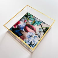 Image 4 of Limited-Edition Tray of "Lips of Eve"