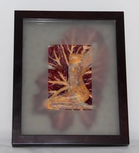 Image 5 of Iris in UV & Glowing Vine Leaf & Amoeba