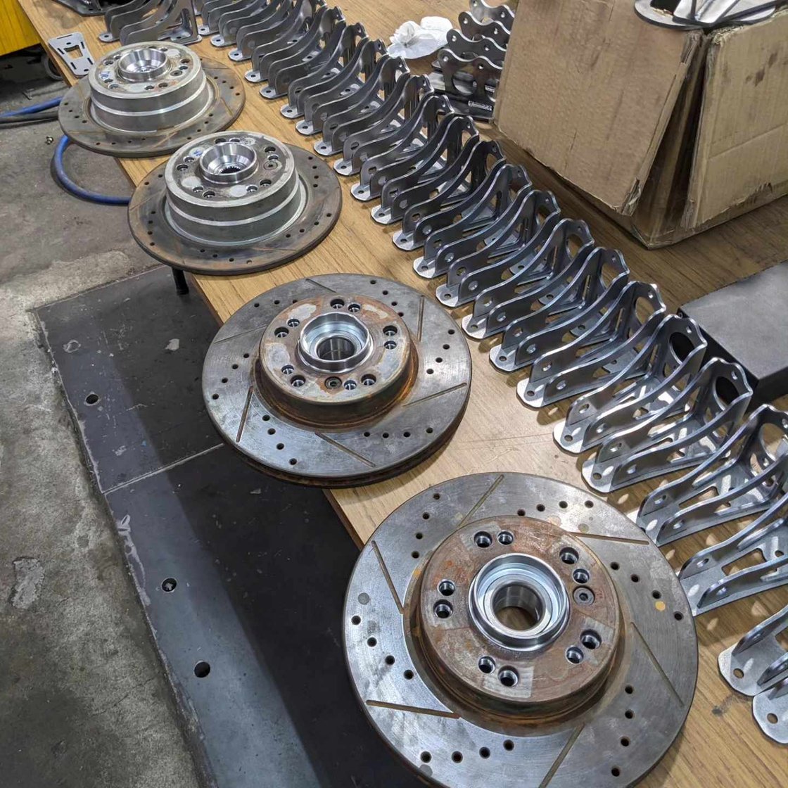 Image of BMW 5x114 Conversion Hubs