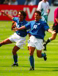 Image 4 of Italy 1994 shirt R.BAGGIO