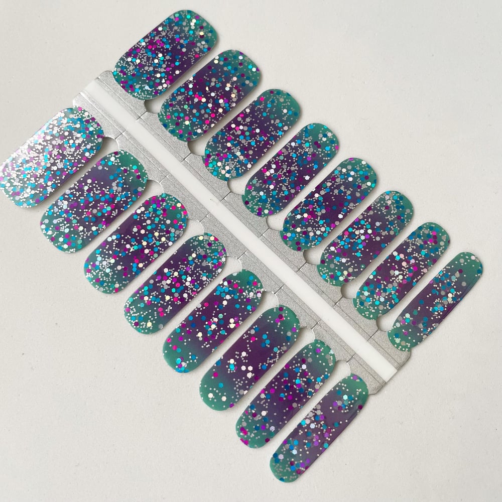 Glitter Surprise Nail Polish Strip