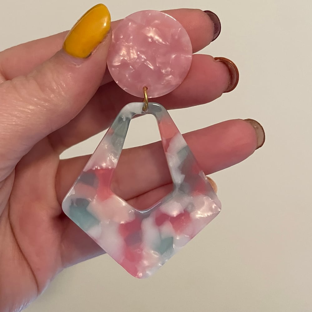 Image of Pastel Pink Marble Geo Dangles (sizes 0g-3/4)