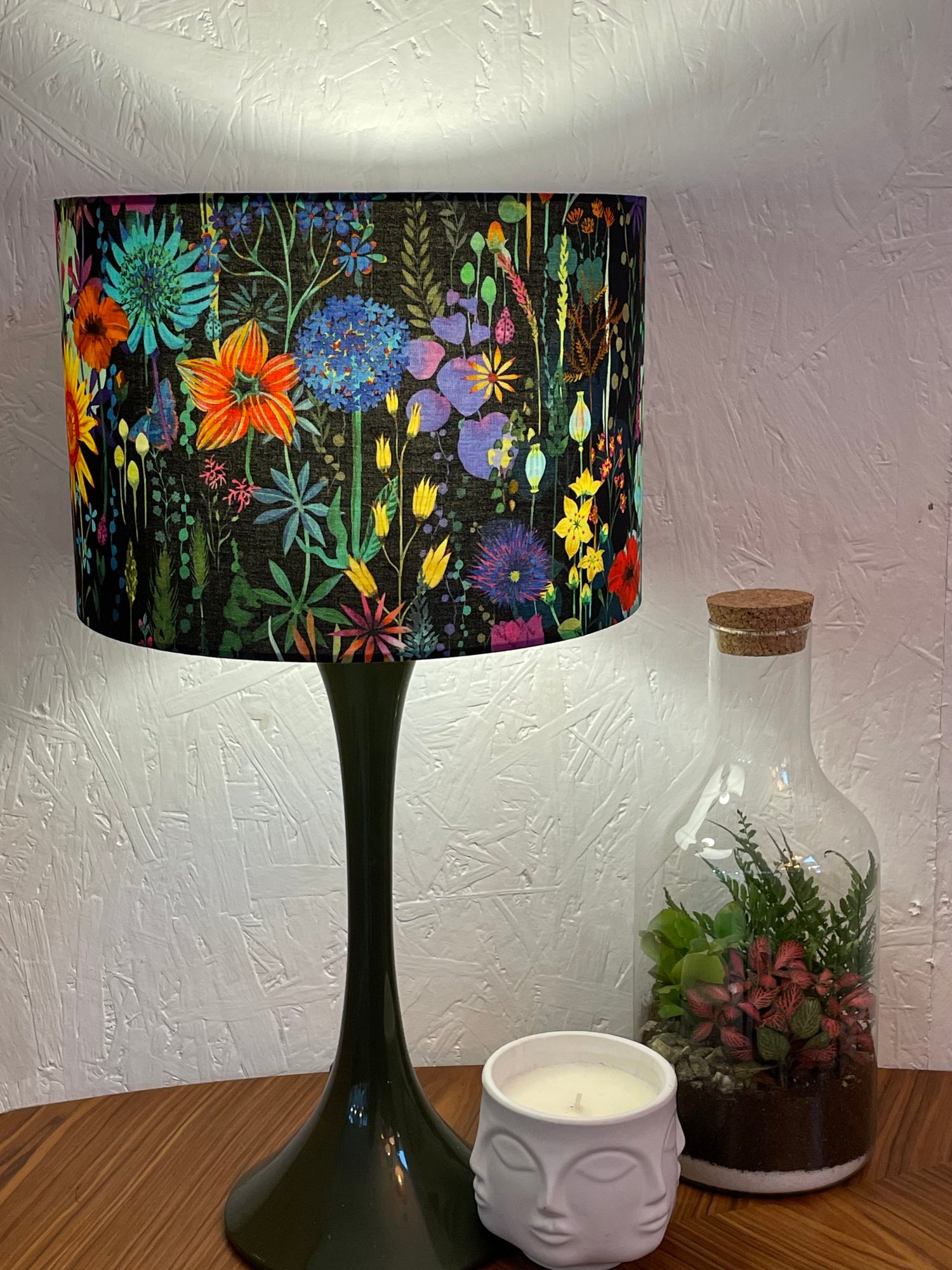 Image of Gardenia Black Flora Shade 30cm