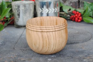 Image of Oak whisky cup II - Tasse à whisky en chêne II